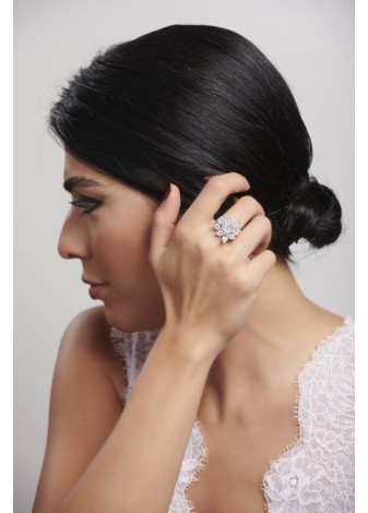 Xuria 14K Solid Gold Adorned with Premium Stone