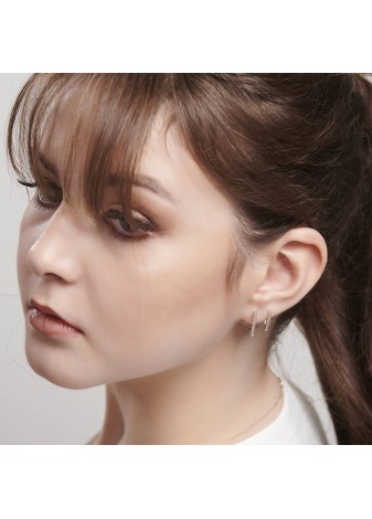 Thalix Exquisite 14K Solid Gold Featuring a Radiant Premium Accent
